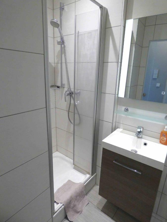 Komfort Ferienwohnungen Zwenkauer See Luaran gambar