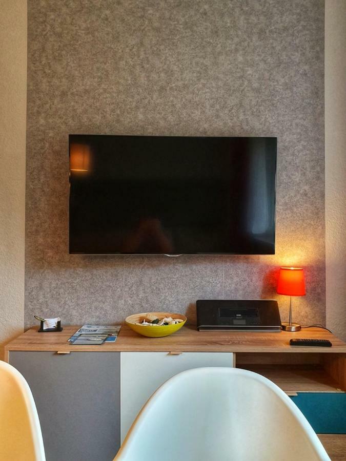 Komfort Ferienwohnungen Zwenkauer See Luaran gambar